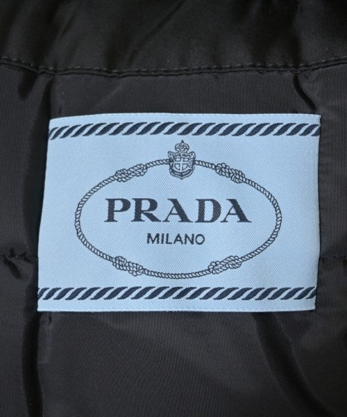 PRADA 羽絨大衣