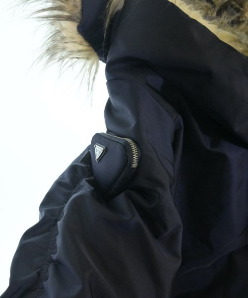 PRADA 現代外套