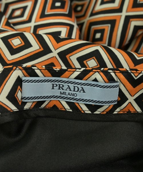 PRADA 膝上裙