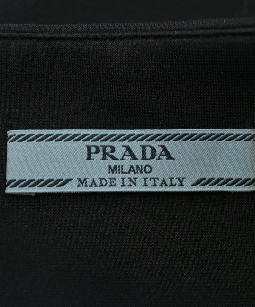 PRADA 膝上裙