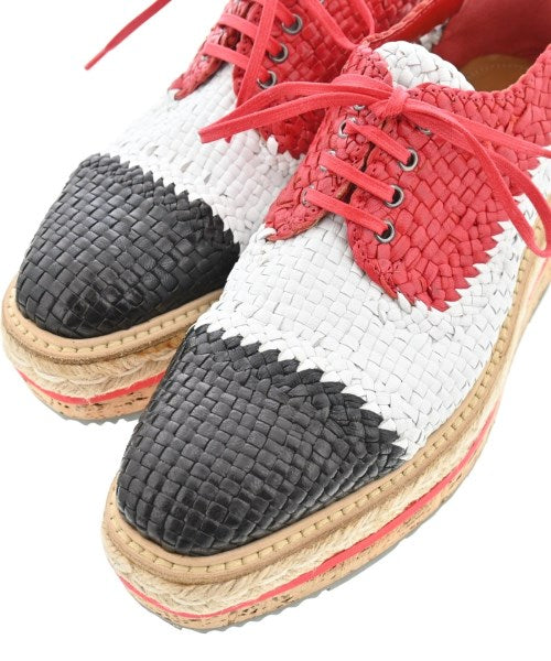PRADA 麻底鞋