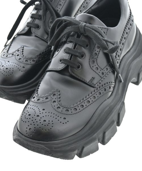 PRADA 其他鞋款