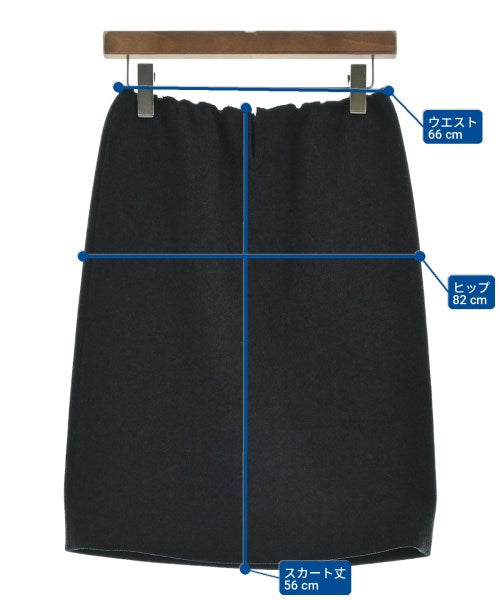 PRADA 膝上裙