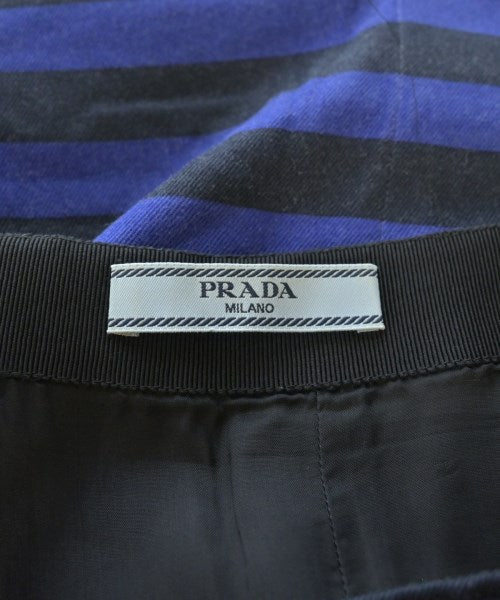 PRADA 膝上裙