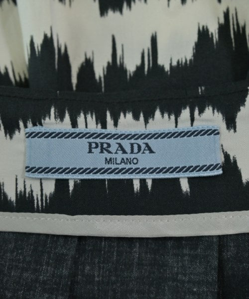 PRADA 膝上裙