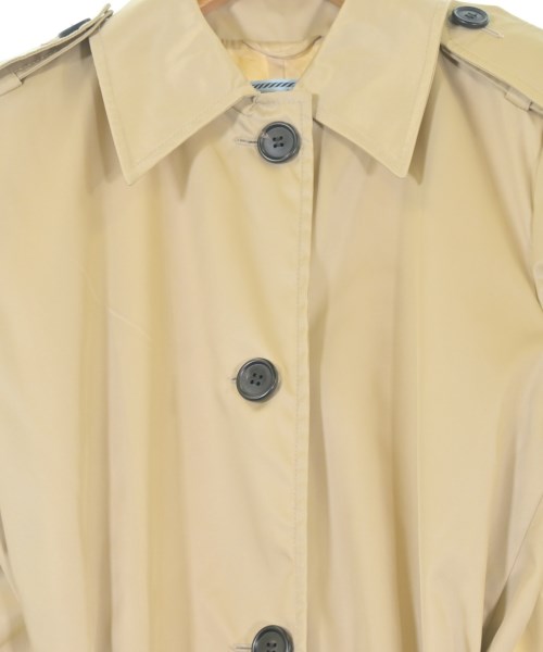 PRADA 支撐領外套