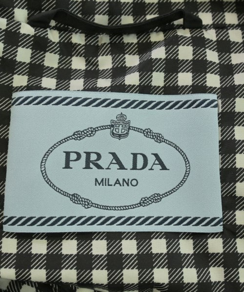 PRADA 支撐領外套