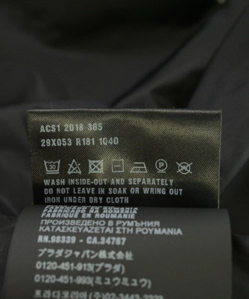 PRADA 支撐領外套