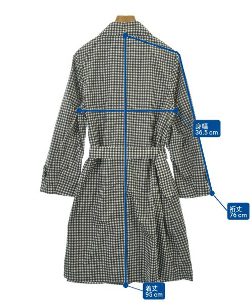 PRADA 支撐領外套
