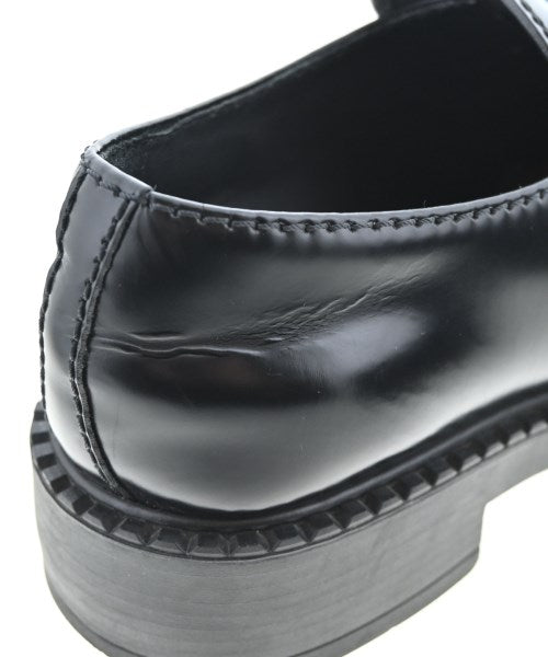 PRADA 正式鞋
