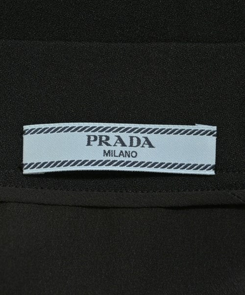 PRADA 膝上裙