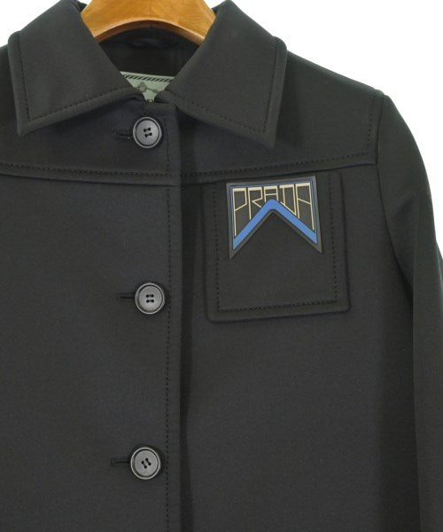 PRADA 支撐領外套