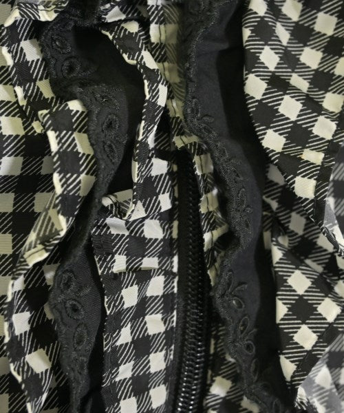 PRADA 山系外套