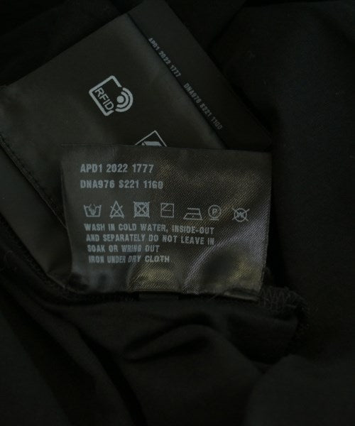 PRADA T恤/上衣