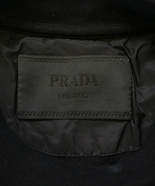 PRADA T恤/上衣