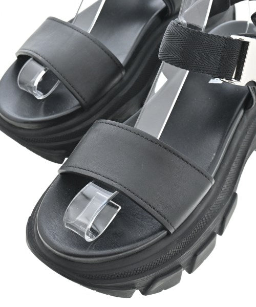PRADA 涼鞋