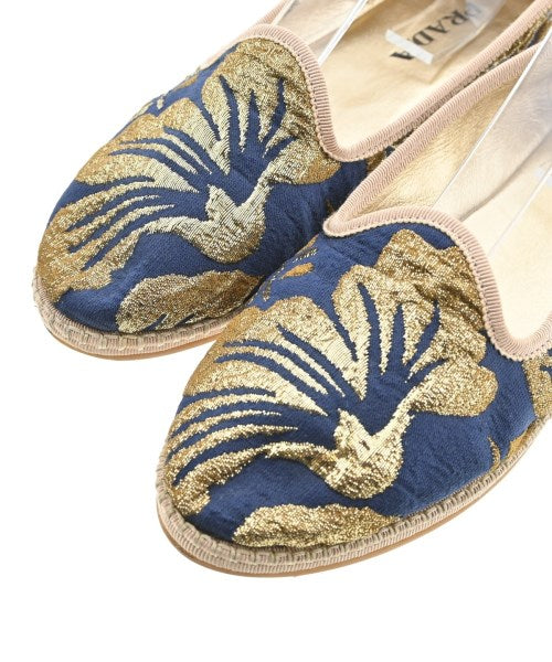 PRADA 麻底鞋