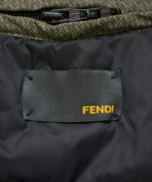 FENDI 支撐領外套