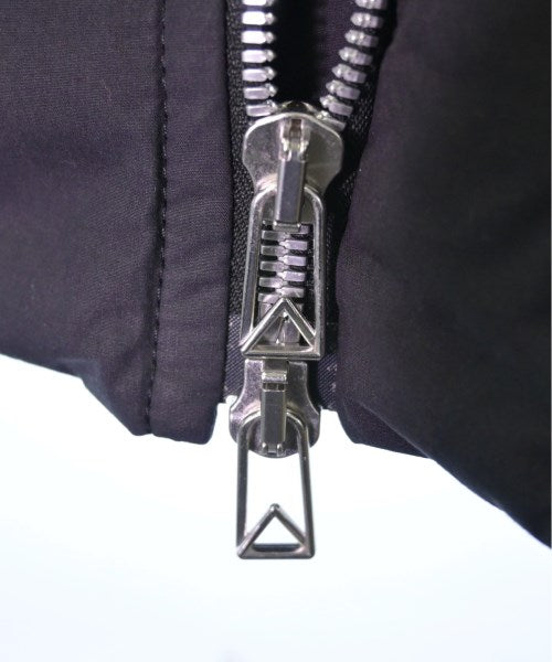 BOTTEGA VENETA 羽絨夾克/背心