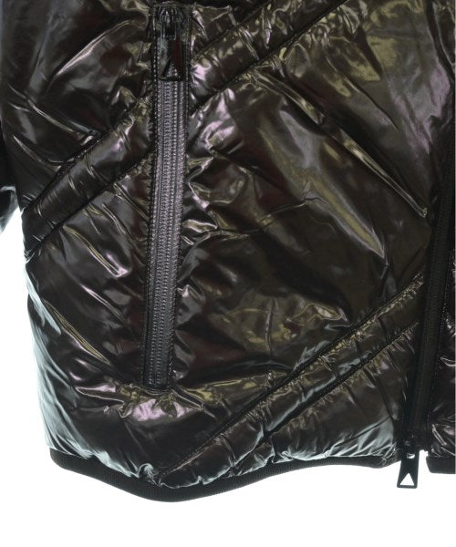 BOTTEGA VENETA 羽絨夾克/背心