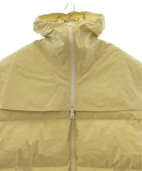 BOTTEGA VENETA 羽絨夾克/背心