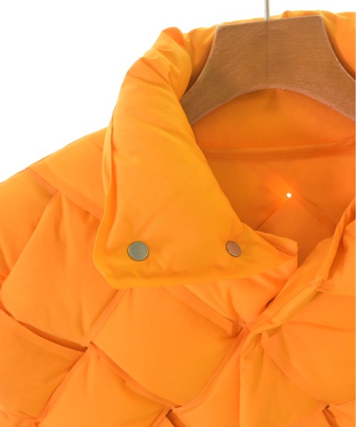 BOTTEGA VENETA 羽絨夾克/背心