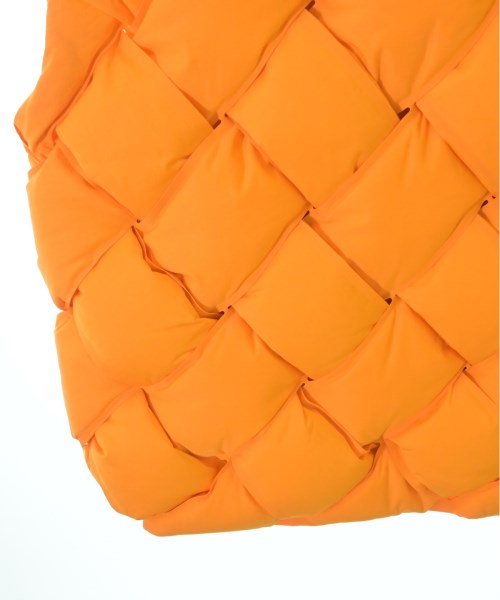 BOTTEGA VENETA 羽絨夾克/背心