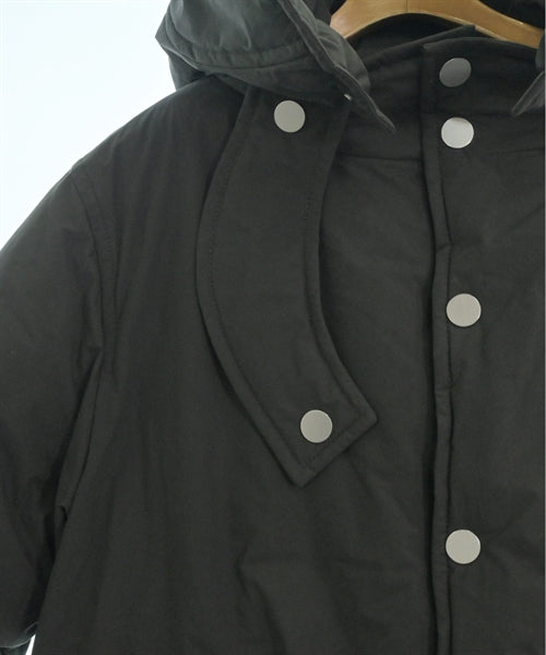 BOTTEGA VENETA 羽絨夾克/背心