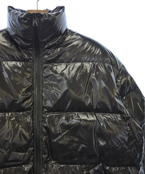 BOTTEGA VENETA 羽絨夾克/背心