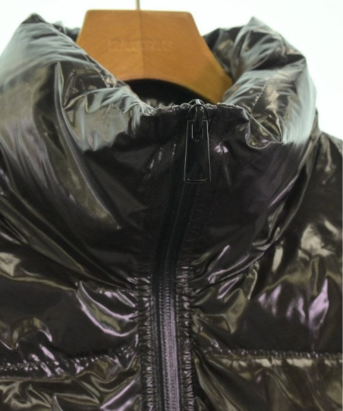 BOTTEGA VENETA 羽絨夾克/背心