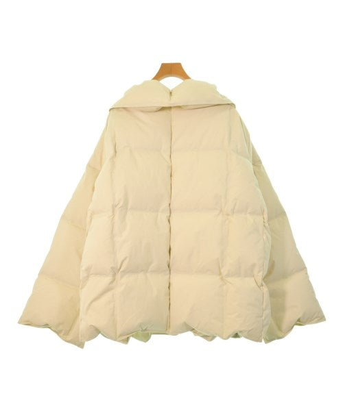 BOTTEGA VENETA 羽絨夾克/背心