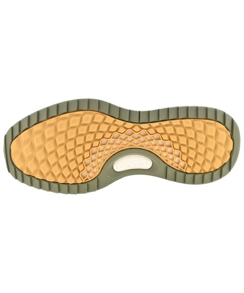 COLE HAAN 運動鞋