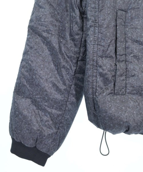 GIORGIO ARMANI 羽絨夾克/背心