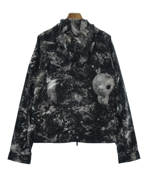 EMPORIO ARMANI 山系外套