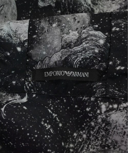 EMPORIO ARMANI 山系外套