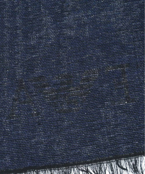 EMPORIO ARMANI 披肩