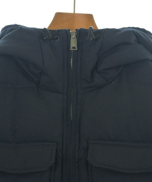 EMPORIO ARMANI 羽絨夾克/背心