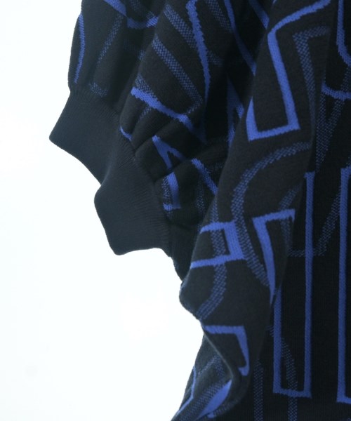 EMPORIO ARMANI 毛衣