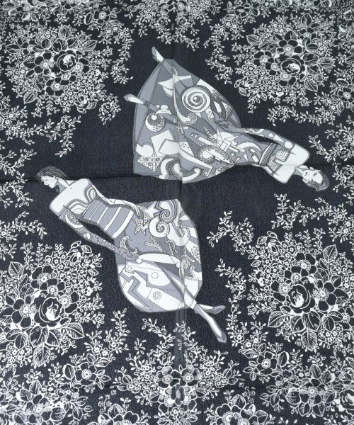 GIANNI VERSACE 披肩