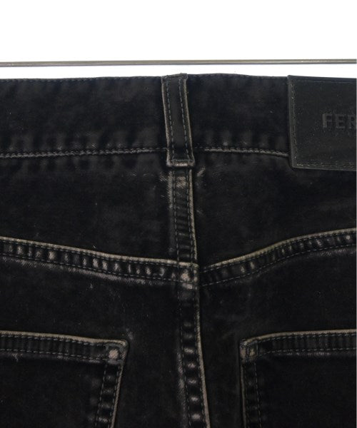 Salvatore Ferragamo 休