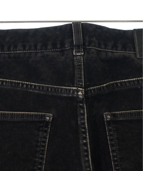 Salvatore Ferragamo 休