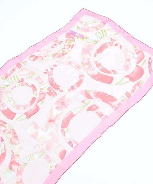 Salvatore Ferragamo 披肩