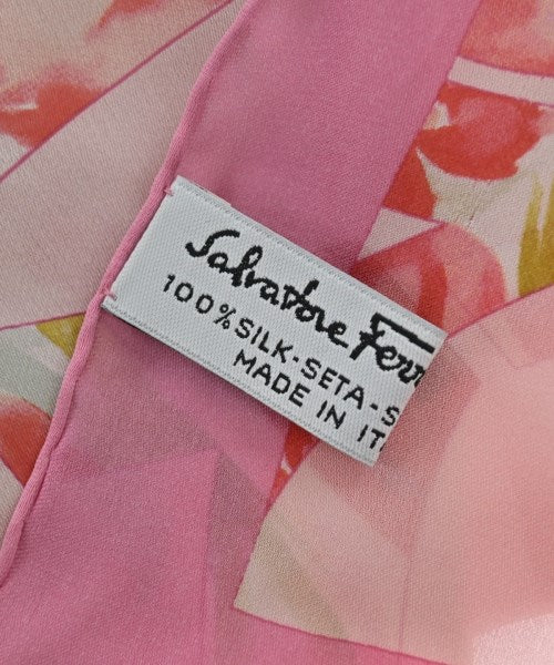 Salvatore Ferragamo 披肩