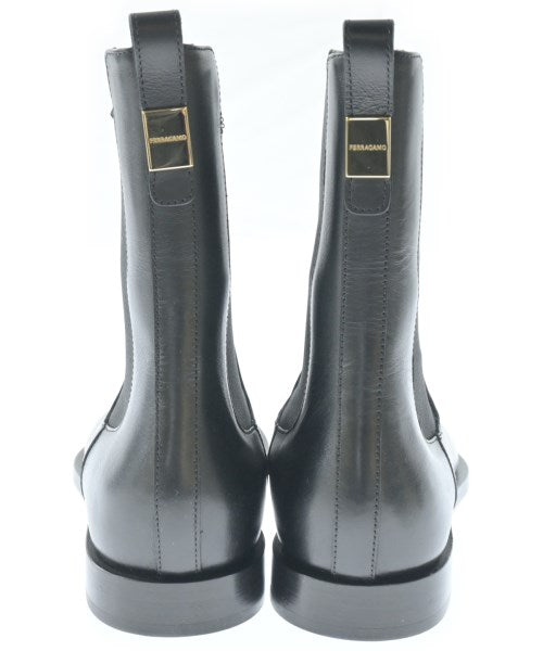 Salvatore Ferragamo 靴子