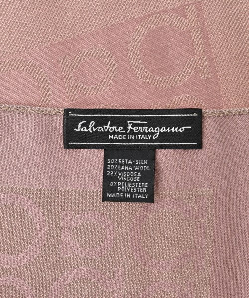 Salvatore Ferragamo 披肩