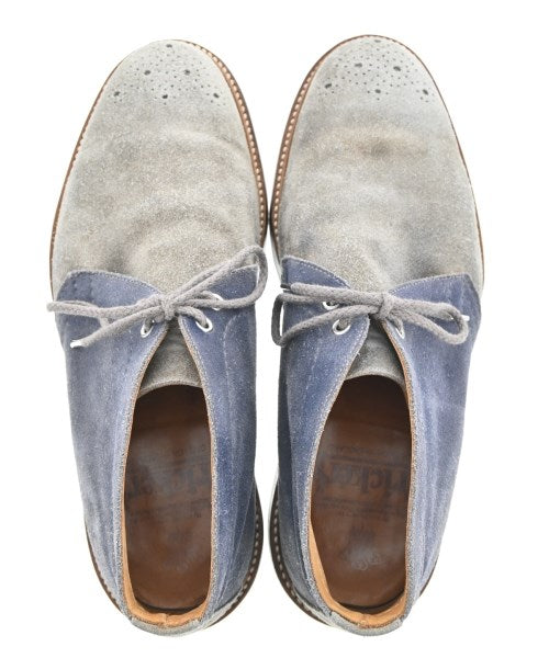 Tricker's 靴子
