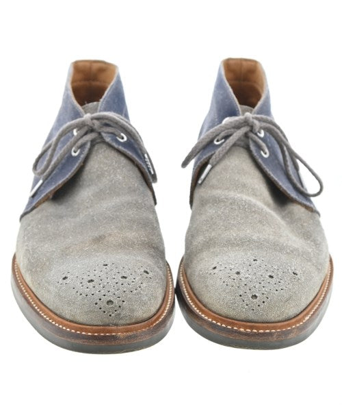 Tricker's 靴子