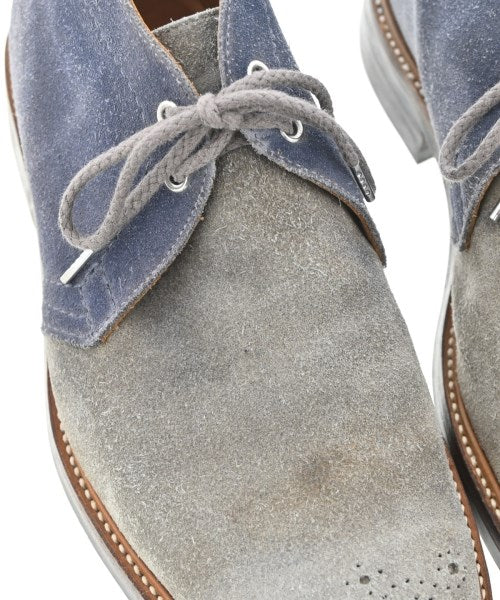 Tricker's 靴子