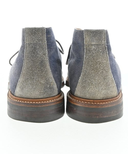 Tricker's 靴子