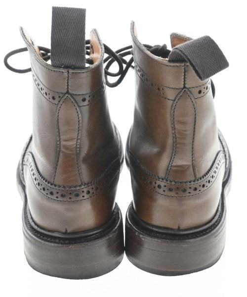 Tricker's 靴子